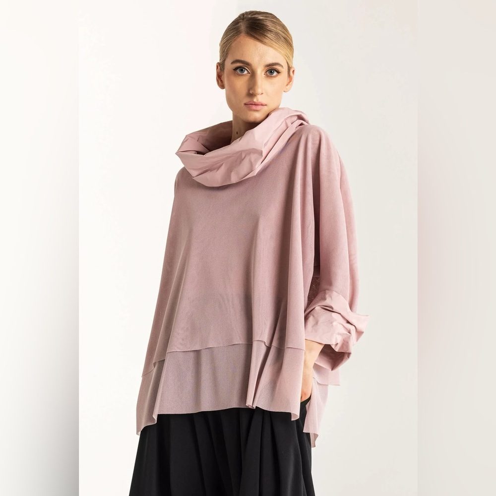 Revolve Igor sheer W 22-63 top “Energy “ light pink size M
